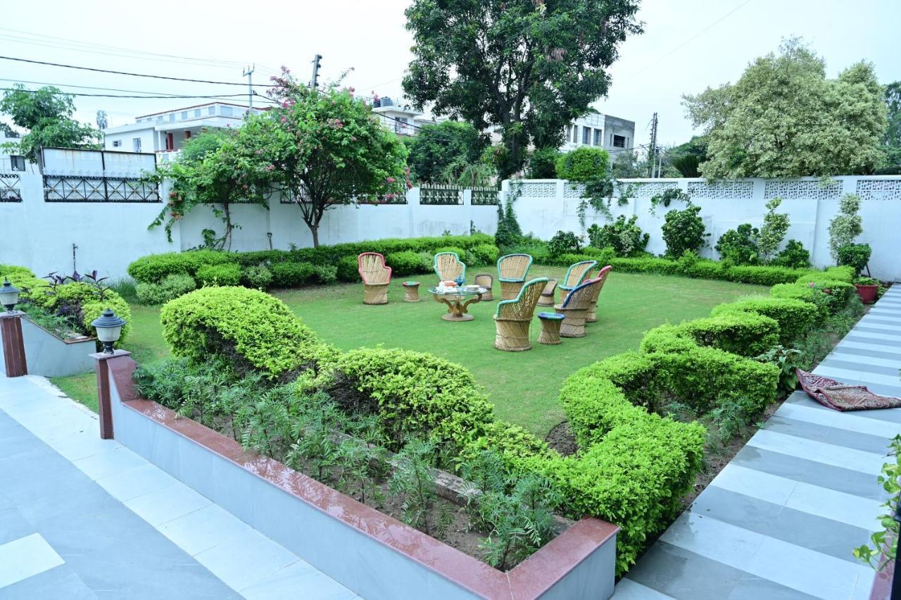Dhairya'S Villa Home Away From Home Jammu Buitenkant foto