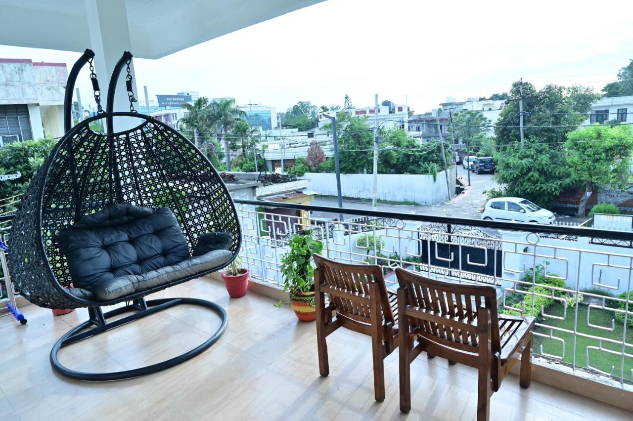 Dhairya'S Villa Home Away From Home Jammu Buitenkant foto